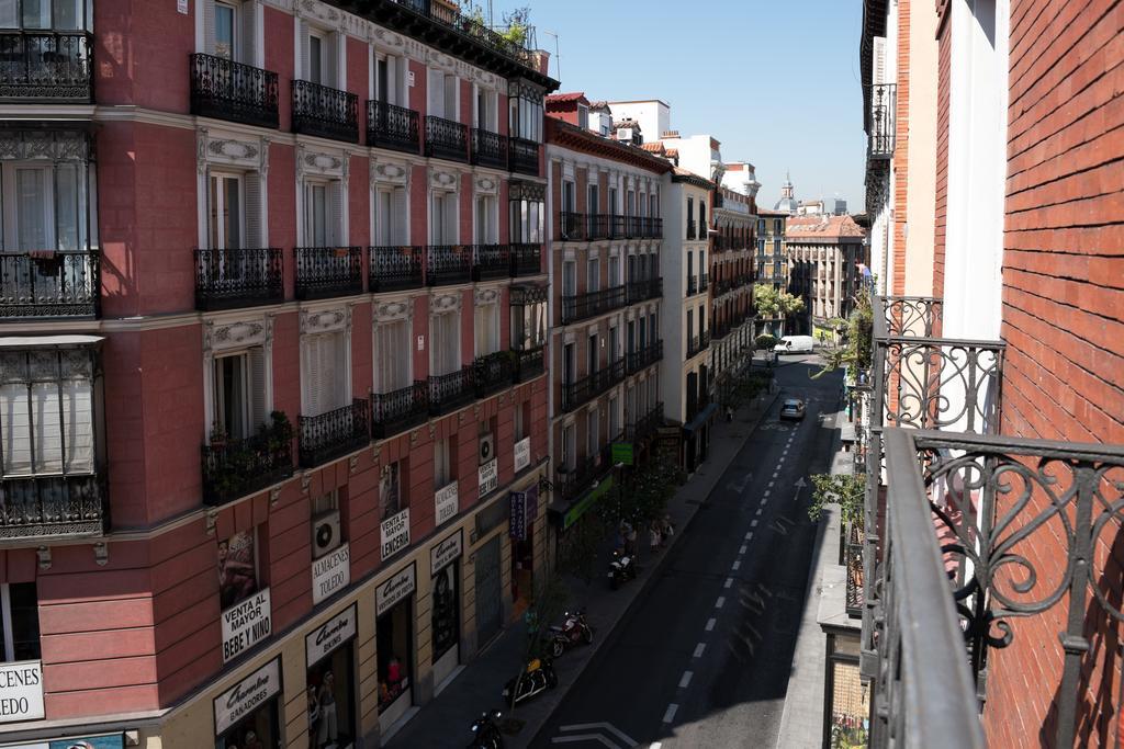 Estudio Plaza Mayor Madrid Exterior photo